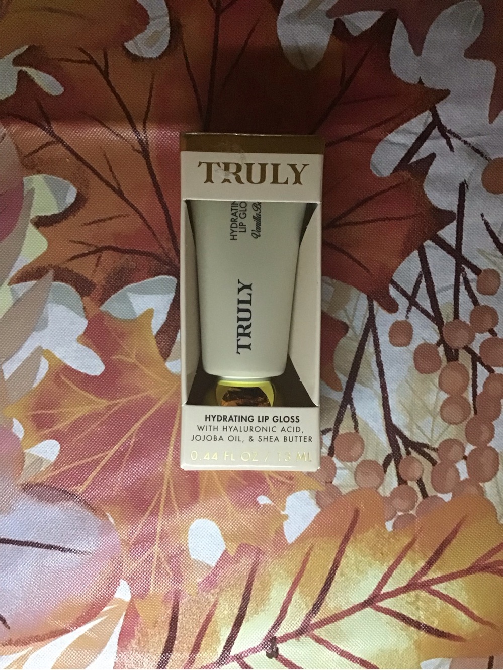 Truly hydrating lip gloss